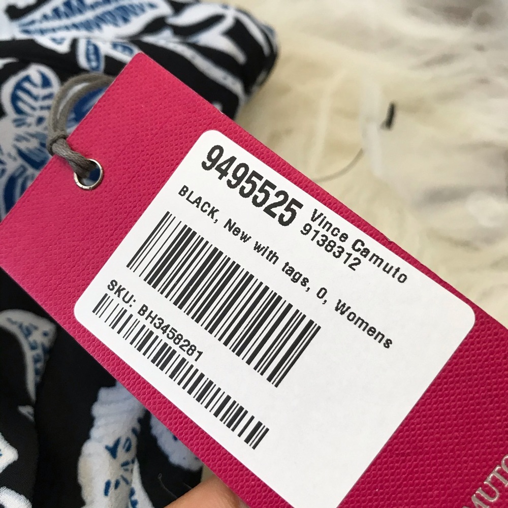 Vince Camuto Crepe Floral Print Casual Pants - Picture 5 of 5